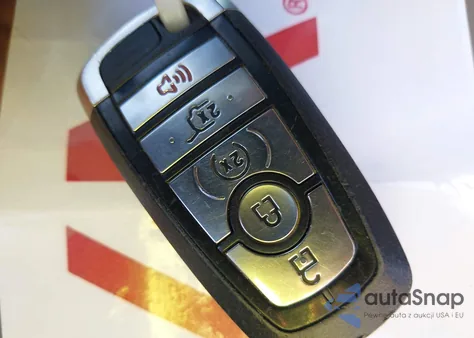 2020 Ford Explorer Xlt from USA, damaged, VIN 1FMSK7DH6LGA33782